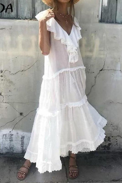 Weißes langes Kleid Böhmisch kompliziert gewebt