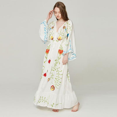 Kimono-Kleid üppig und blumig - Boho-Kleid.com